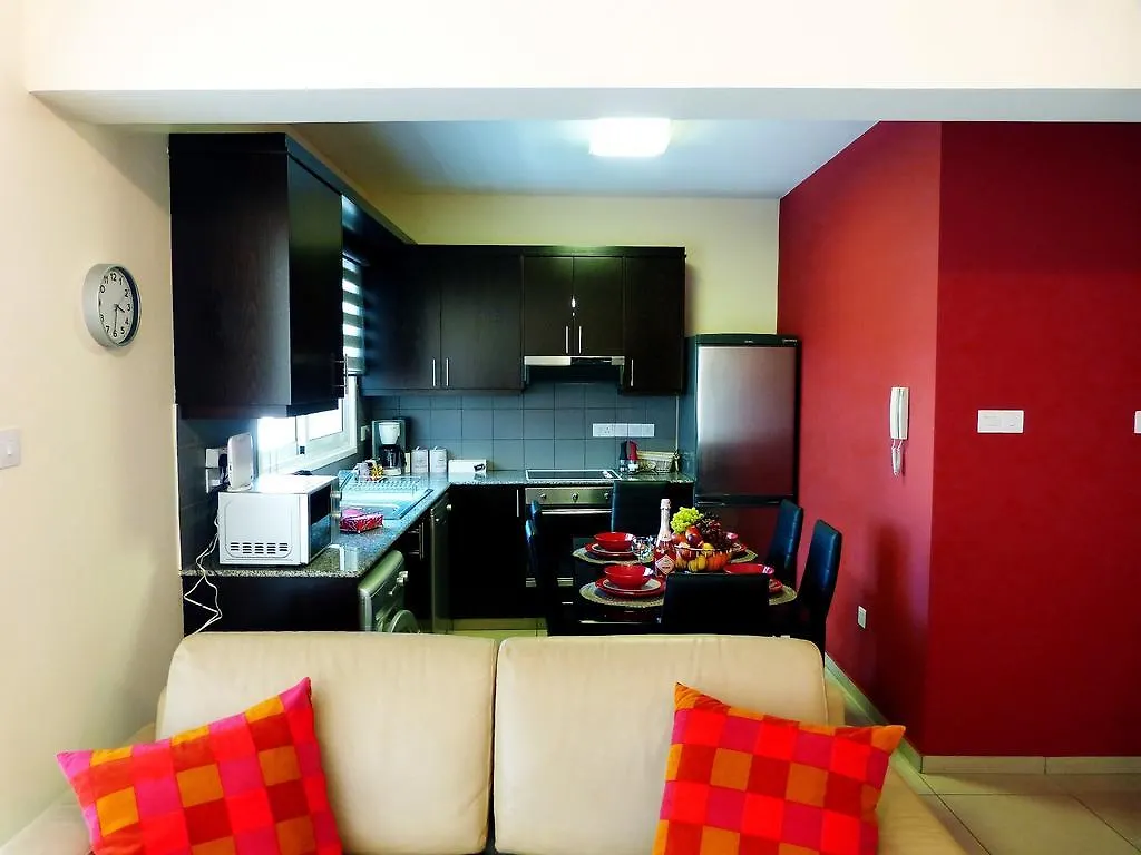 Apartman Luxury City Center Apartaments Lárnaka